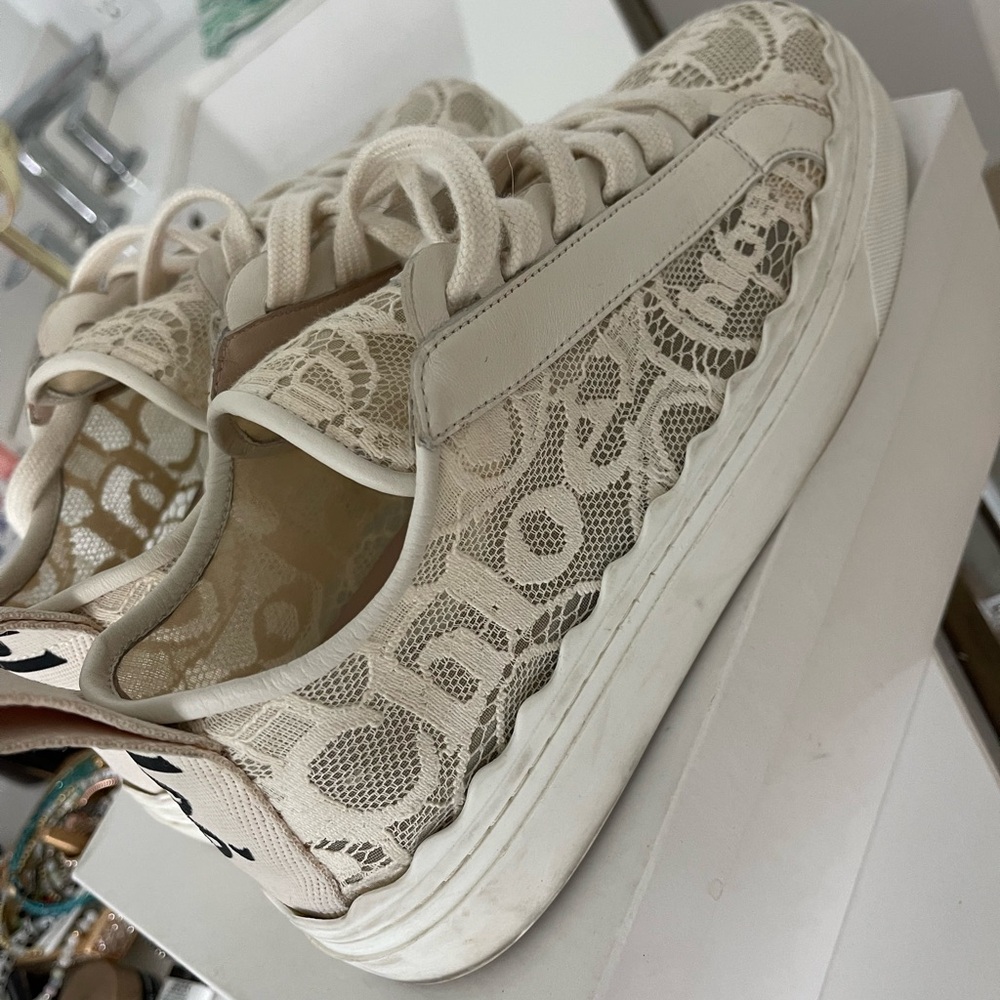 Chloe Cream Lace Pattern Sneakers